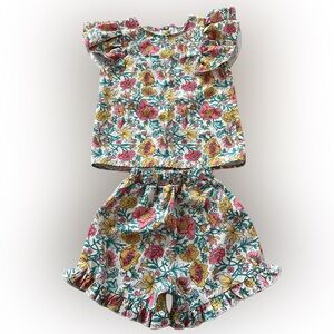 Floral Kids summer outfit short set.